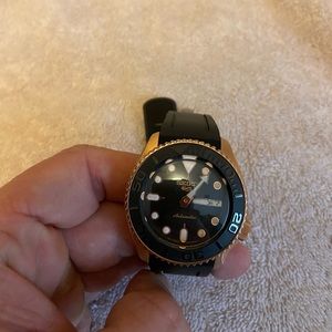 Seiko 5 custom rose gold yacht master mod